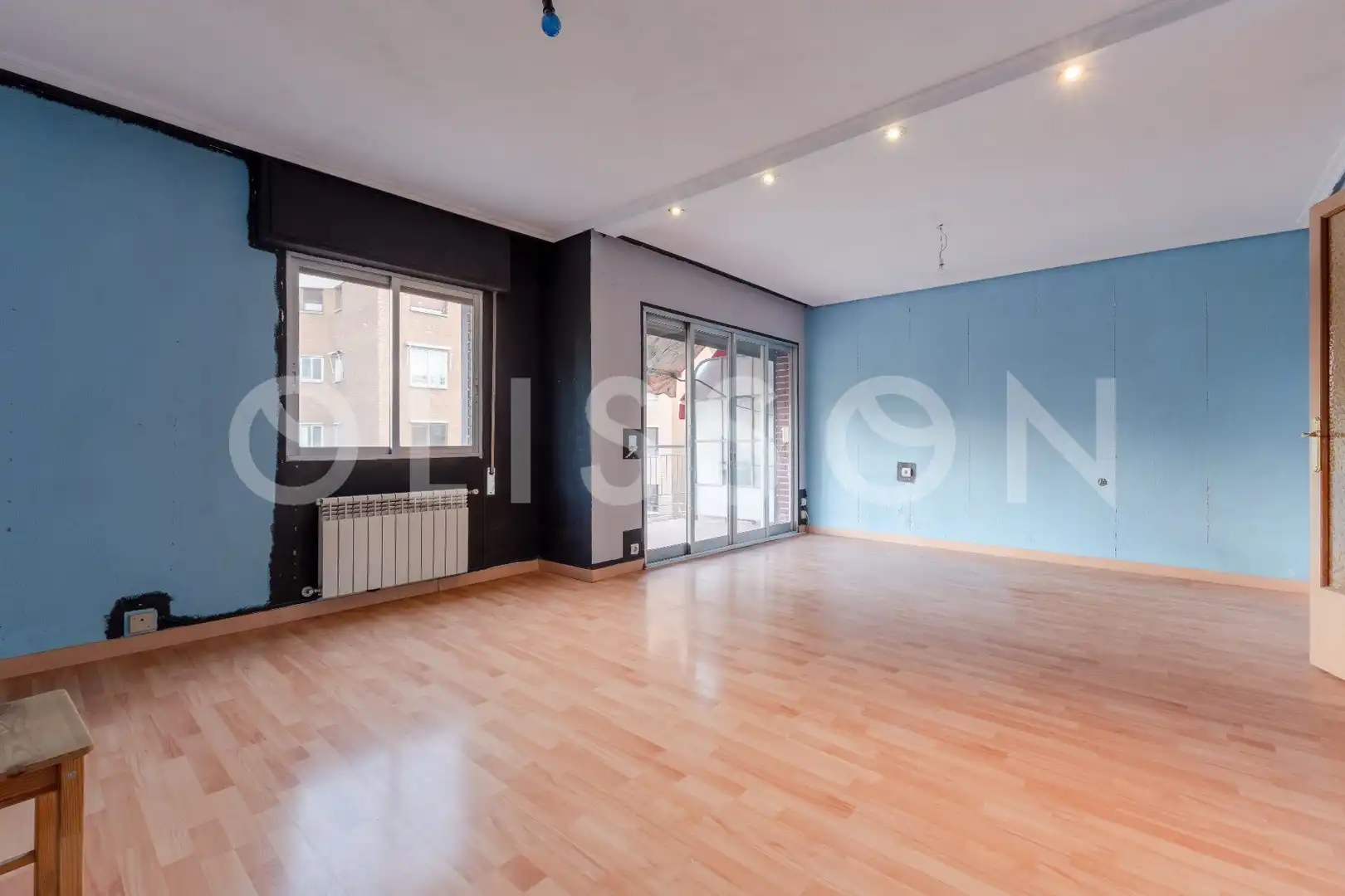 Flat with lift for sale in Ciudad Lineal