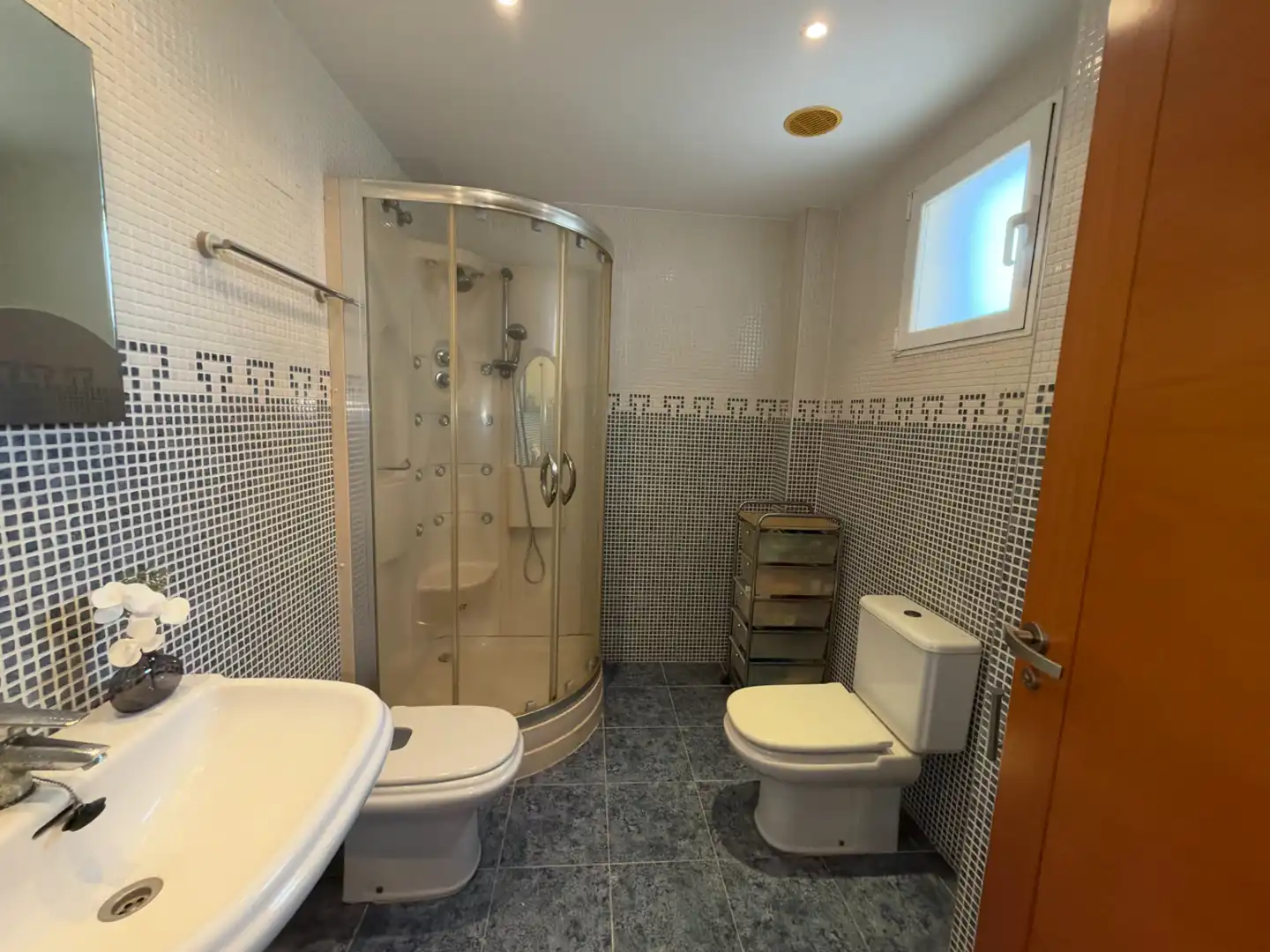 Terraced house with terrace for sale in Plaça Alfredo Krauss, imagen 16