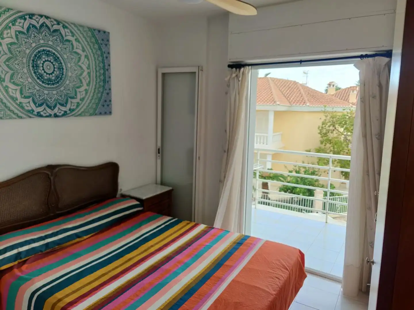 Habitación de Casa adosada de alquiler en Oliva con Aire acondicionado, Calefacción y Terraza