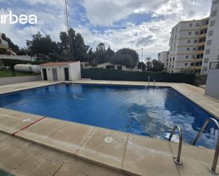 Piscina de Apartament en venda en Rincón de la Victoria amb Calefacció, Jardí privat i Piscina comunitària