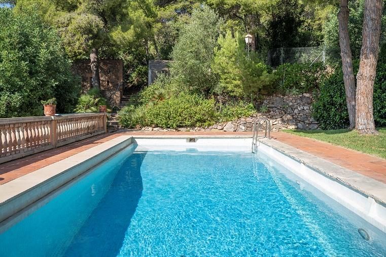 Swimming pool of House or chalet for sale in Castelldefels  with Private garden, Terrace and Storage room