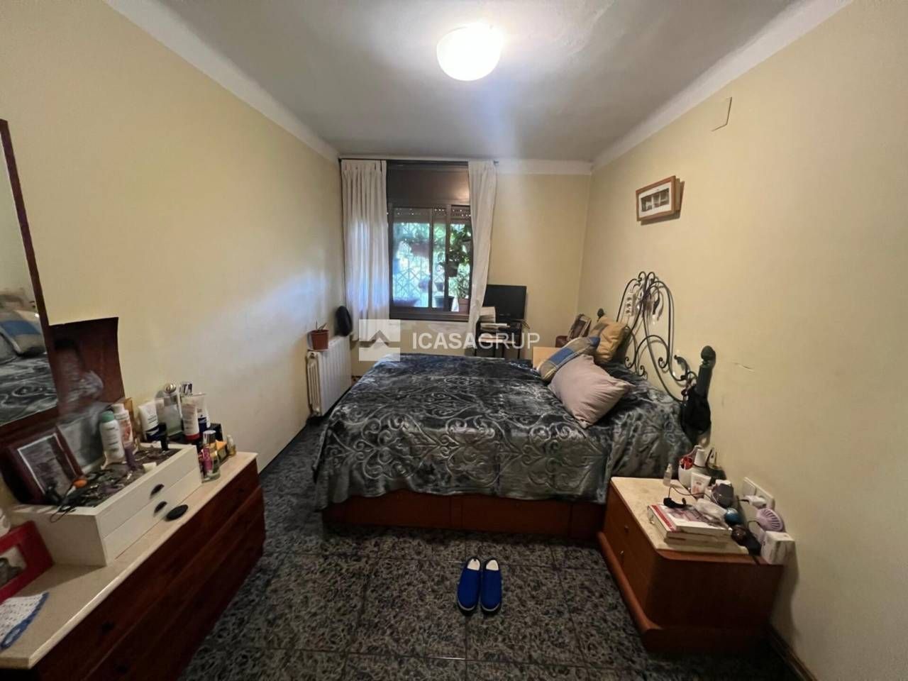 Bedroom of Flat for sale in Rubí  with Heating