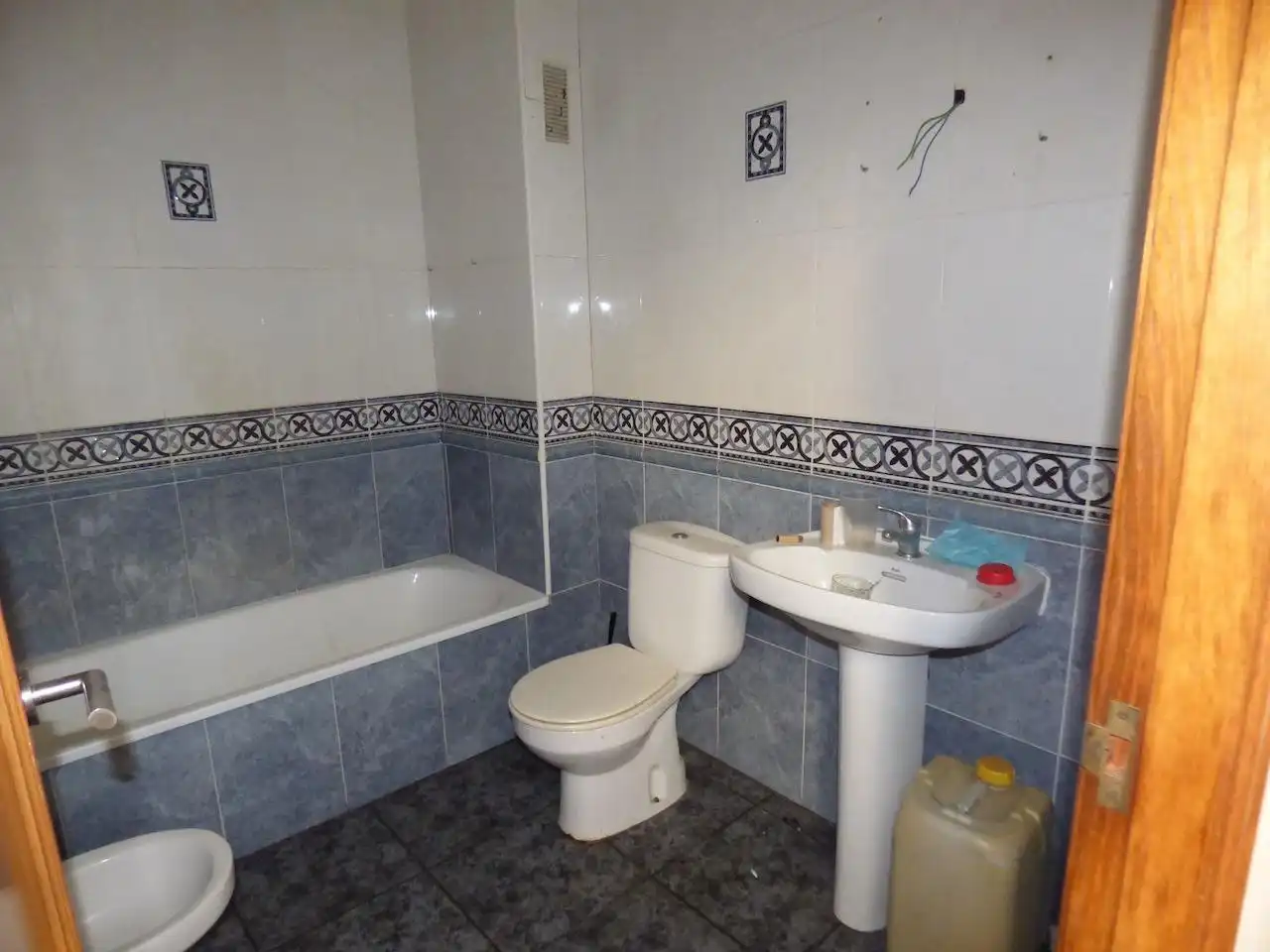 Bany de Casa o xalet en venda en Blanes amb Terrassa, Traster i Balcó