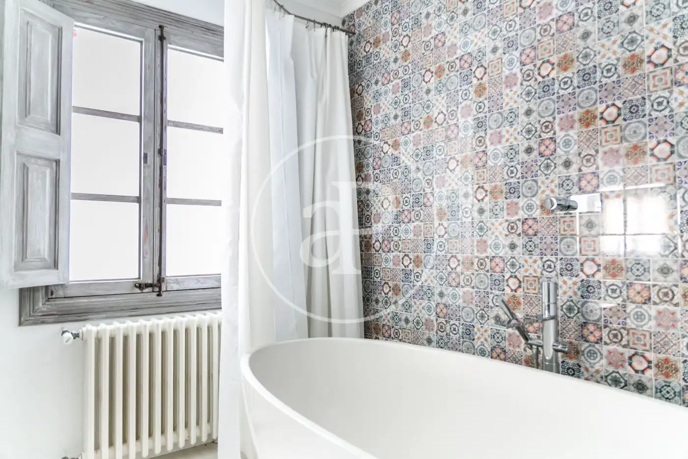 Baño de Piso de alquiler en  Palma de Mallorca con Aire acondicionado, Calefacción y Terraza