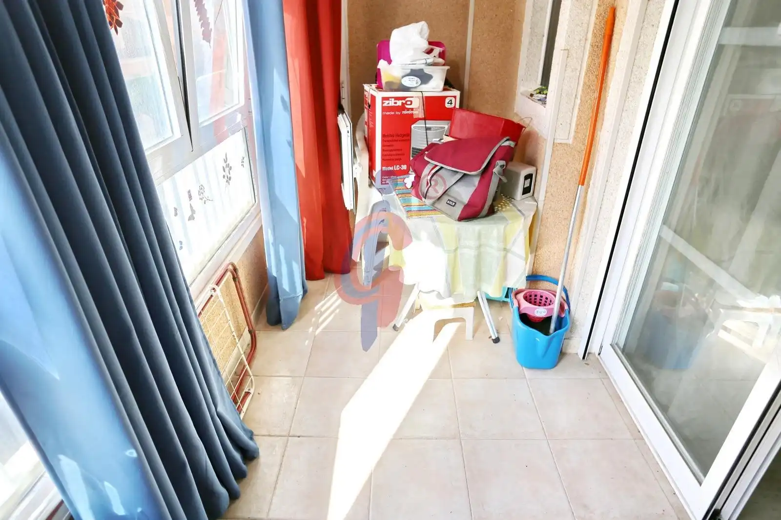 Apartamento con ascensor en venta en Calle Dolores Viudes Blasco 7, imagen 3