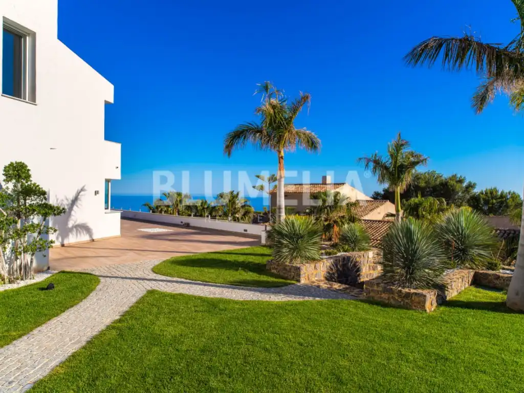 Houses for sale in Altea la Vella
