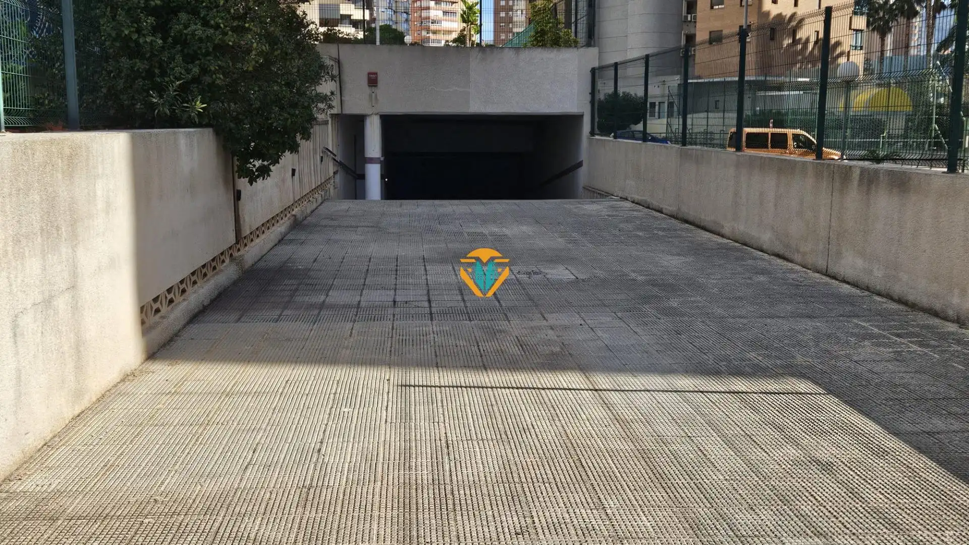 Einzelparkplatz zum Verkauf in Avenida COMUNITAT VALENCIANA, imagen 4