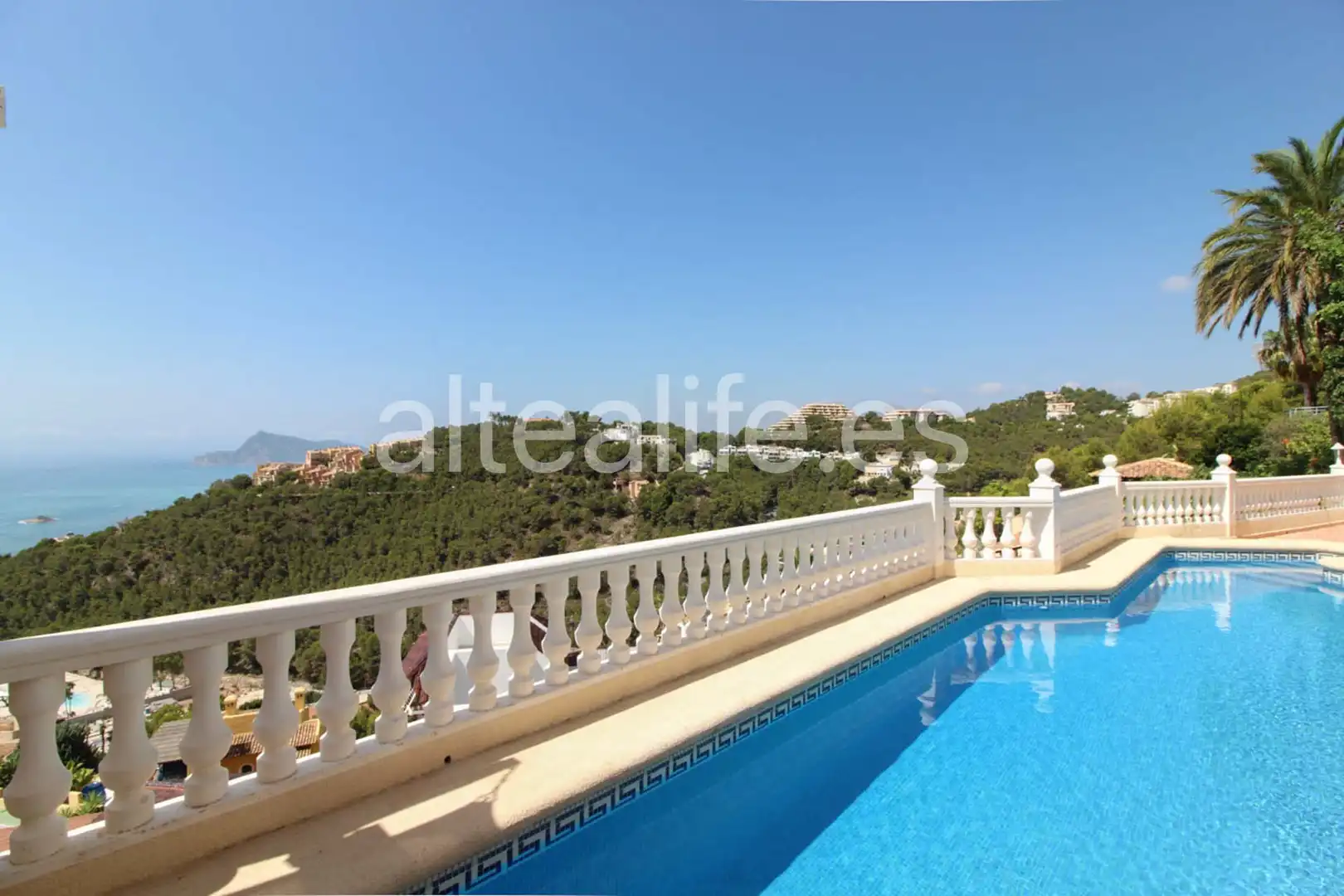 Swimming pool of Houses for sale in Altea  with Air Conditioner, Heating and Private garden