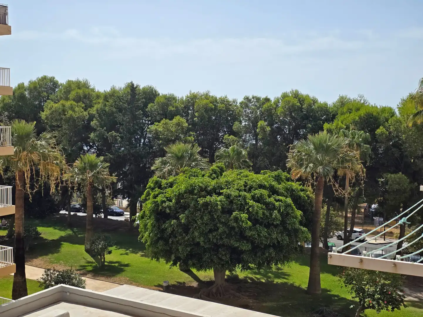 Außenansicht von Wohnung zur Miete in Benalmádena mit Klimaanlage, Privatgarten und Schwimmbad
