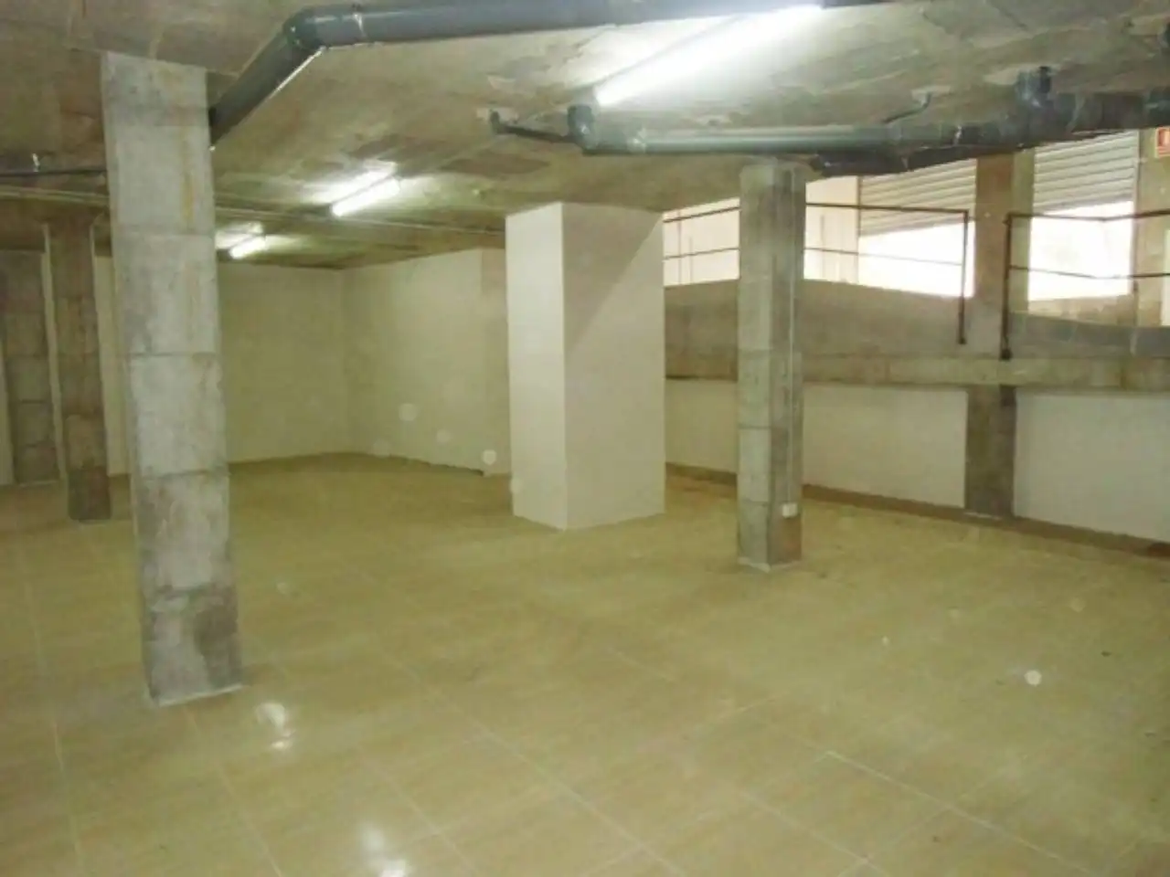 Local commercial à vendre à Calle Rambla Rafael Casanova, imagen 2