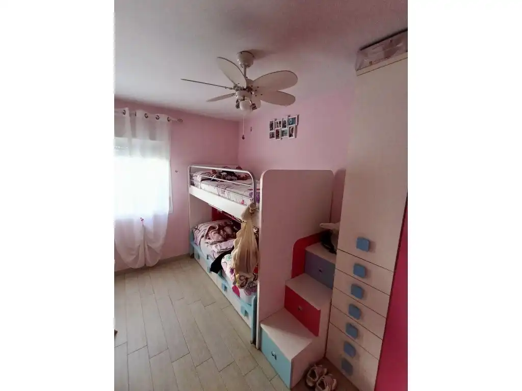 Bedroom of Flat for sale in Dos Hermanas