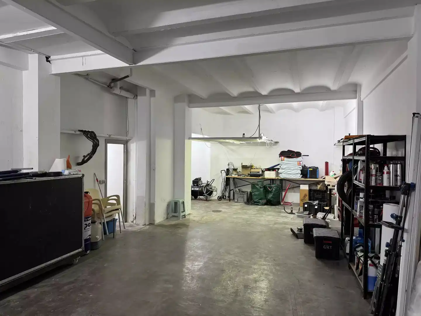 Local comercial de lloguer a Eixample Sud – Migdia