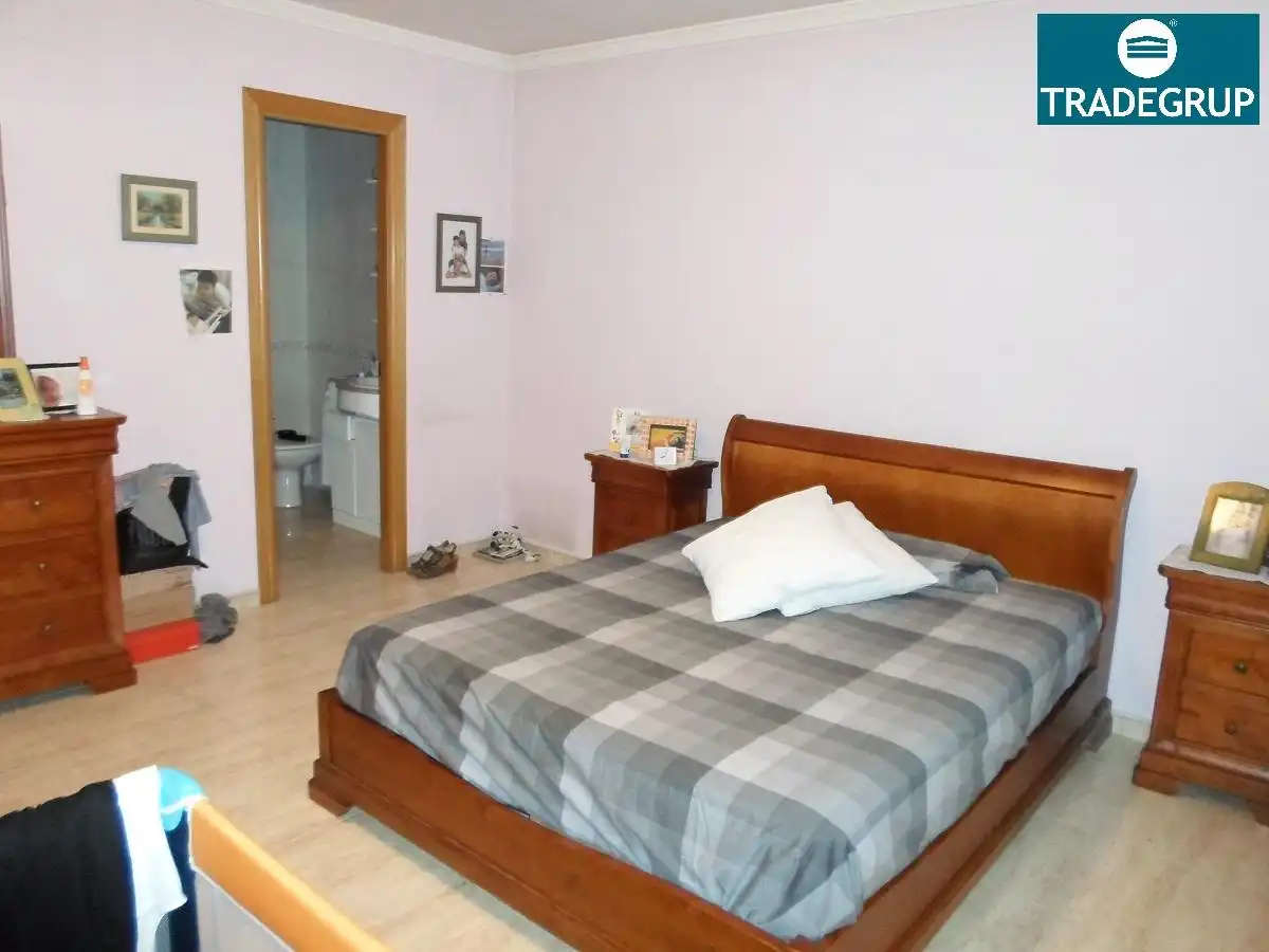 Habitación de Casa adosada en venta en Santa Margarida de Montbui con Calefacción, Terraza y Balcón