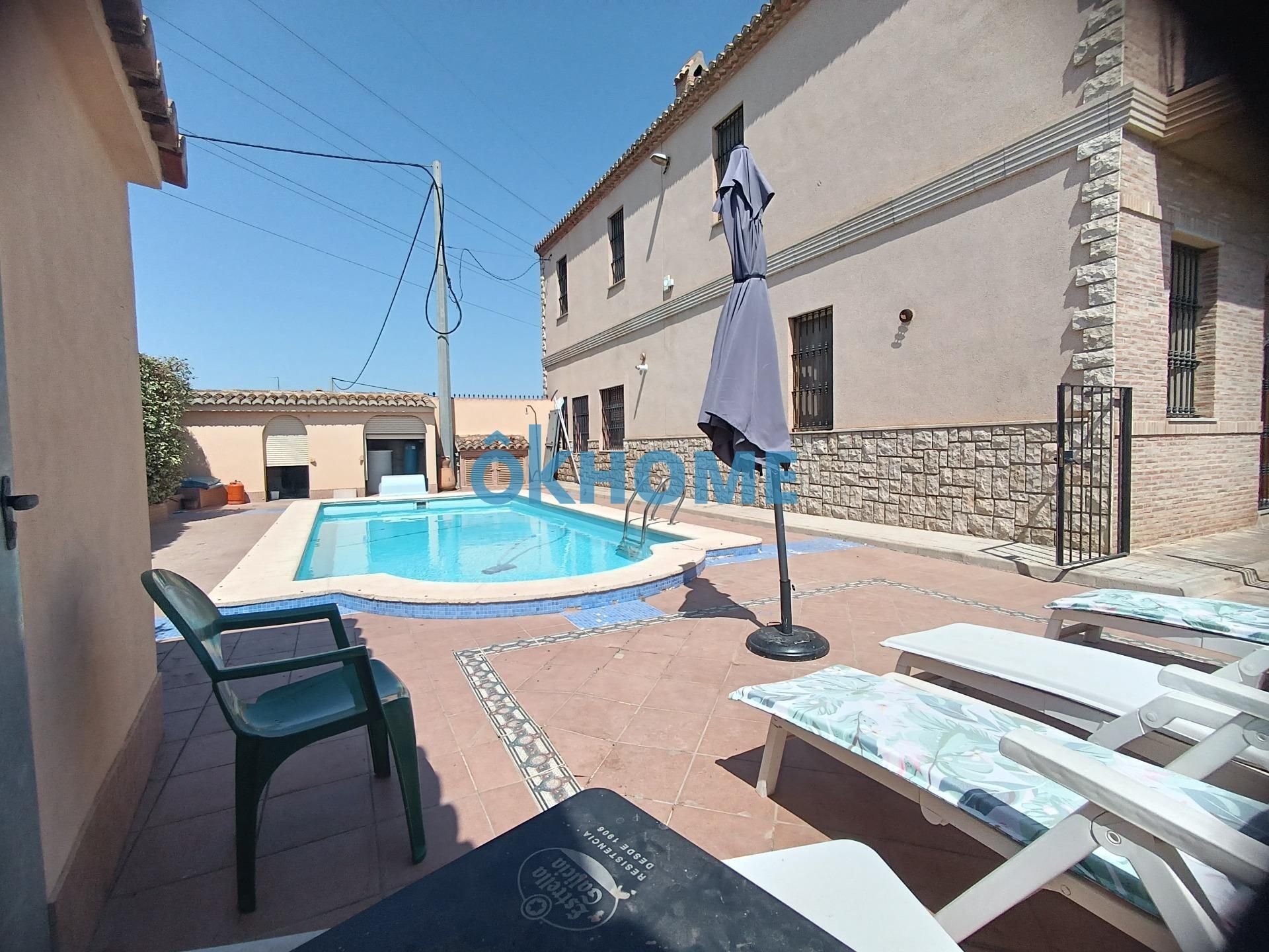 Swimming pool of House or chalet for sale in Alboraya  with Air Conditioner, Heating and Private garden