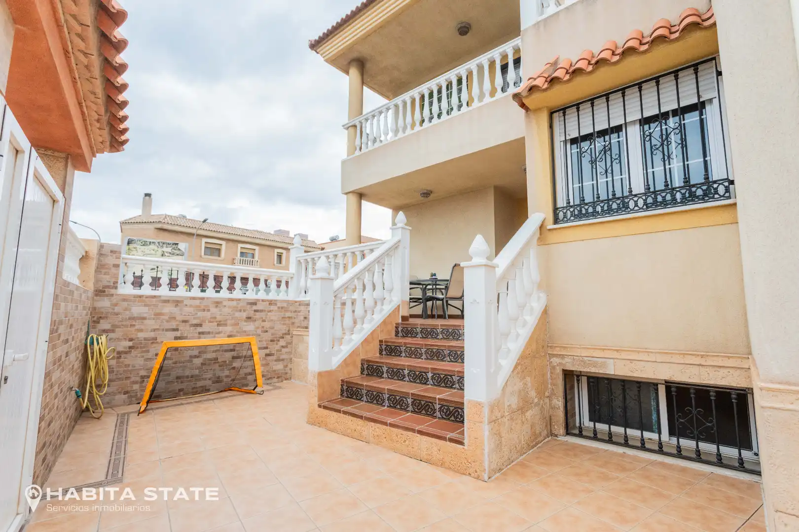 Vista exterior de Casa o chalet en venta en Pechina con Aire acondicionado, Calefacción y Jardín privado