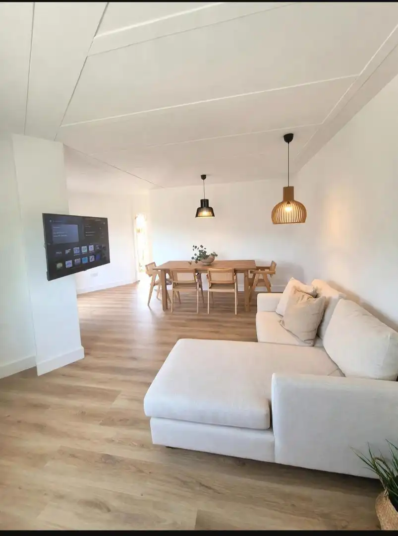 Comedor de Piso en venta en Serra con Balcón