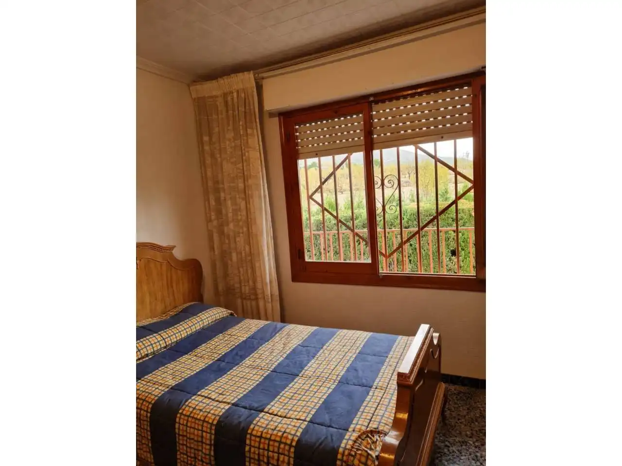 Habitación de Casa o chalet en venta en Petrer con Jardín privado, Terraza y Piscina