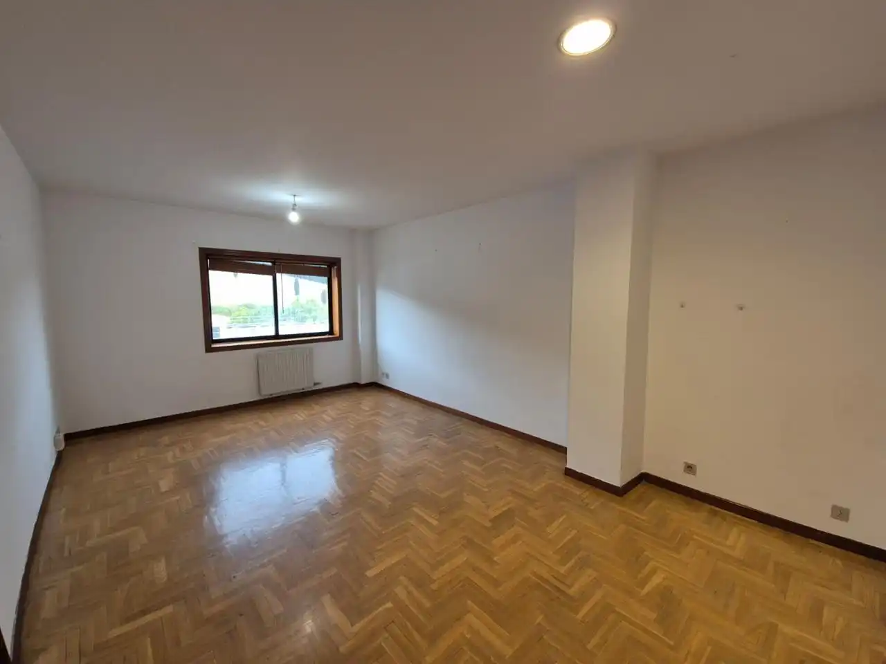 Piso de alquiler en Rúa de París, Concheiros - Fontiñas