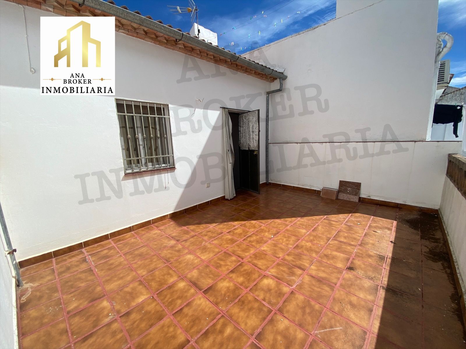 Single-family semi-detached for sale in Calle Antonio Machado