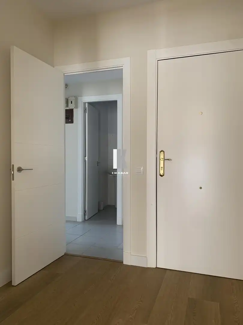 Flat for rent in PARQUE CAPUCHINOS , Divina Pastora - La Yeguada