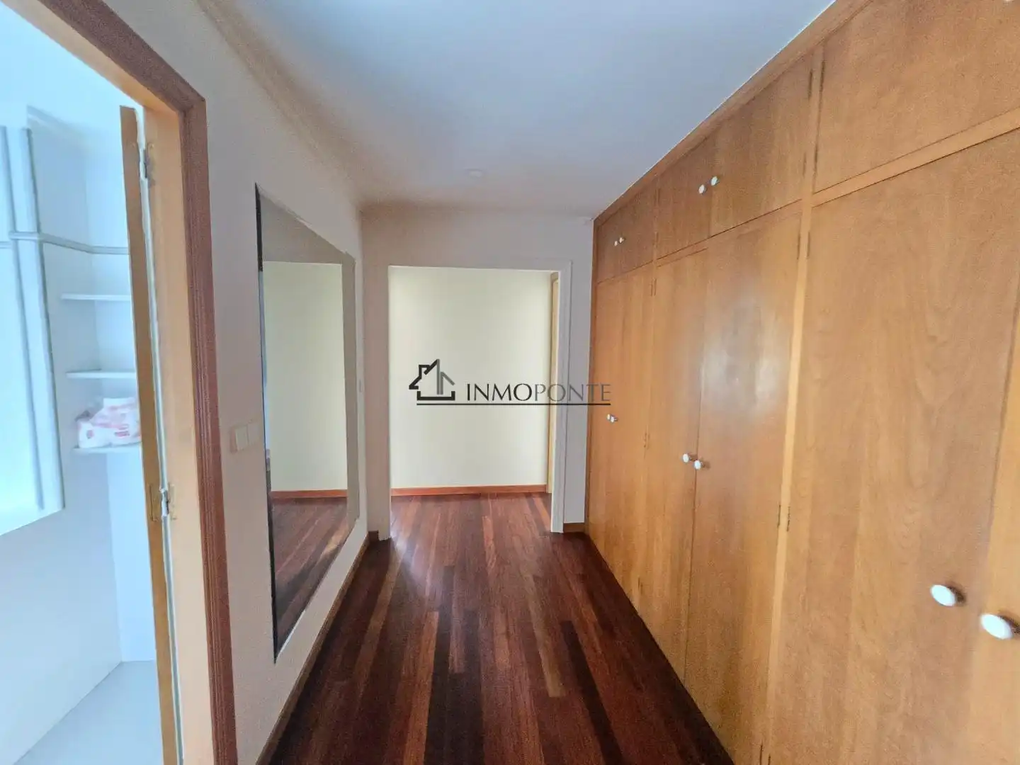 Flat with lift to rent in Zona de Plaza de Barcelos, imagen 20