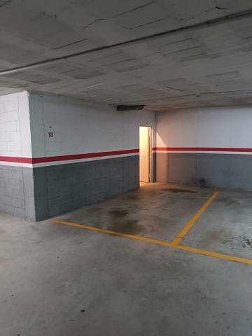 Garaje en Alquiler en Carrer d'Antoni Sedó, 18 en Ca n'Alzamora