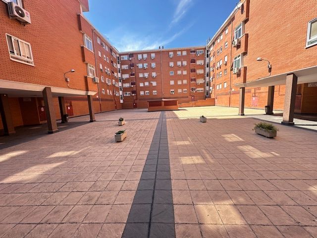 Vista exterior de Pis en venda en Torrejón de Ardoz amb Aire condicionat, Calefacció i Parquet