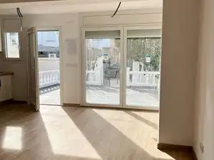Casa adosada en venta en Passatge Port Rhodes, 1, Cap Ras - Creus - Falconera