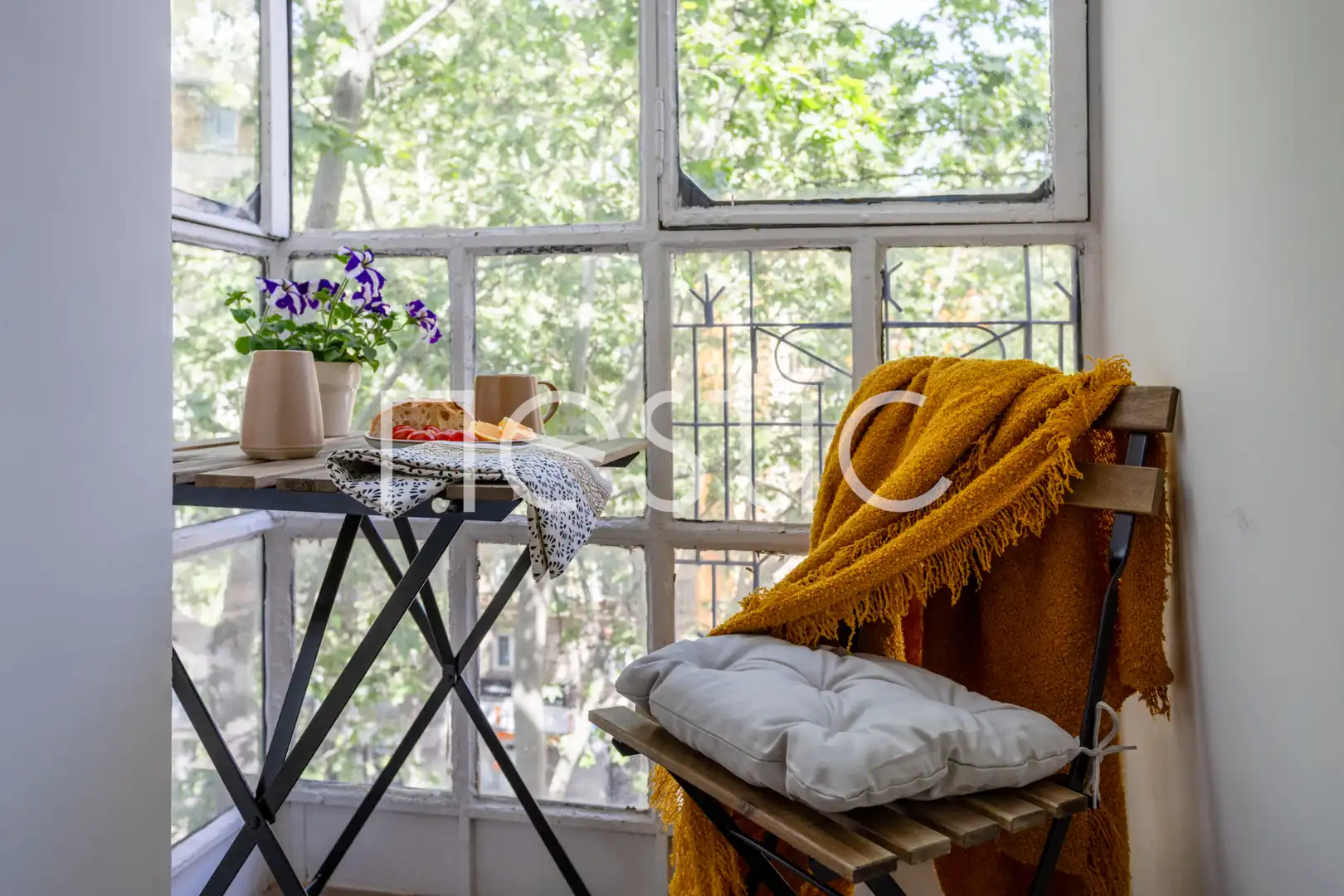 Terrassa de Apartament de lloguer en Madrid amb Aire condicionat, Calefacció i Moblat