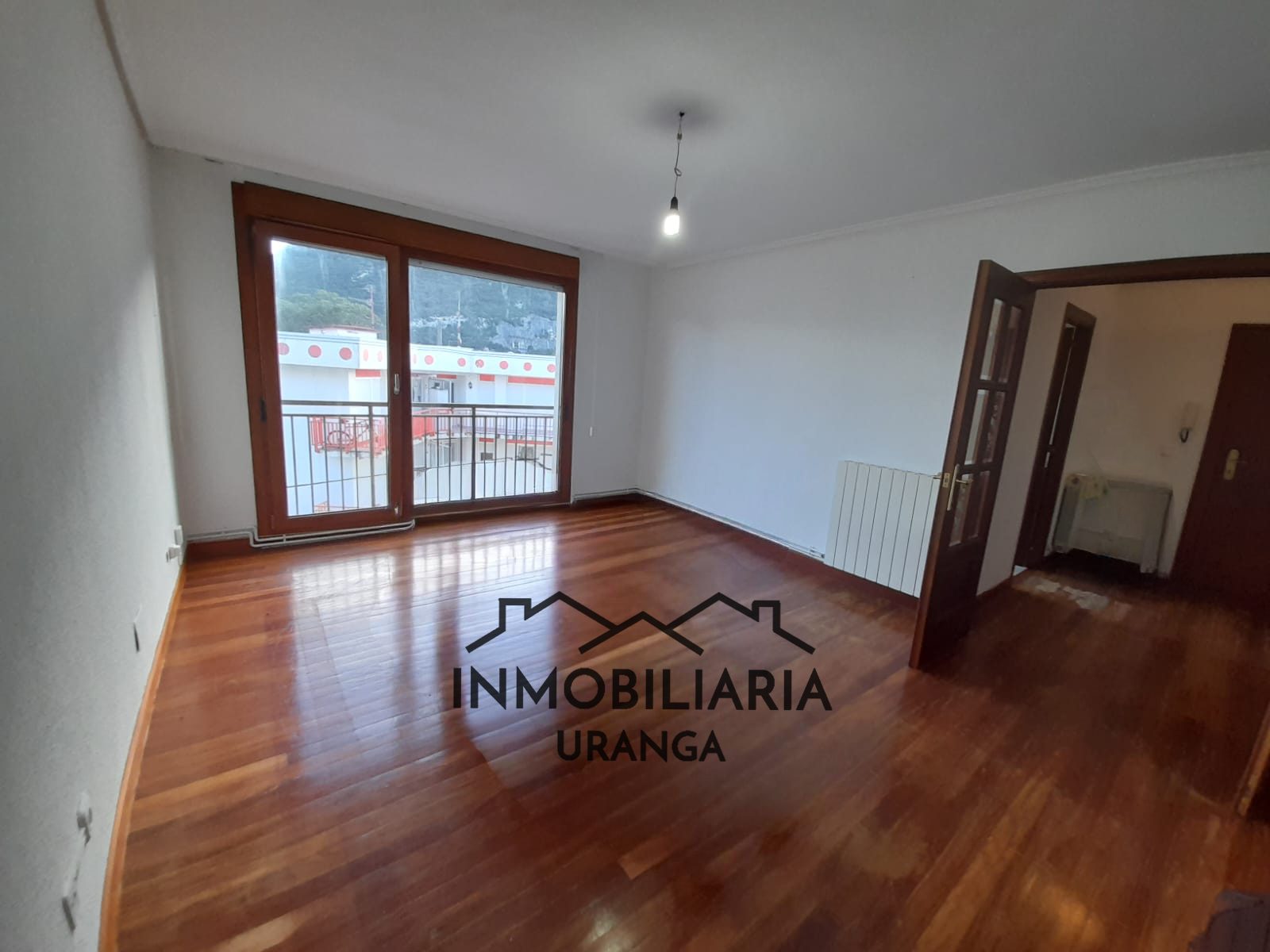Flat for sale in Mazuecos, Oriñón - Allendelagua
