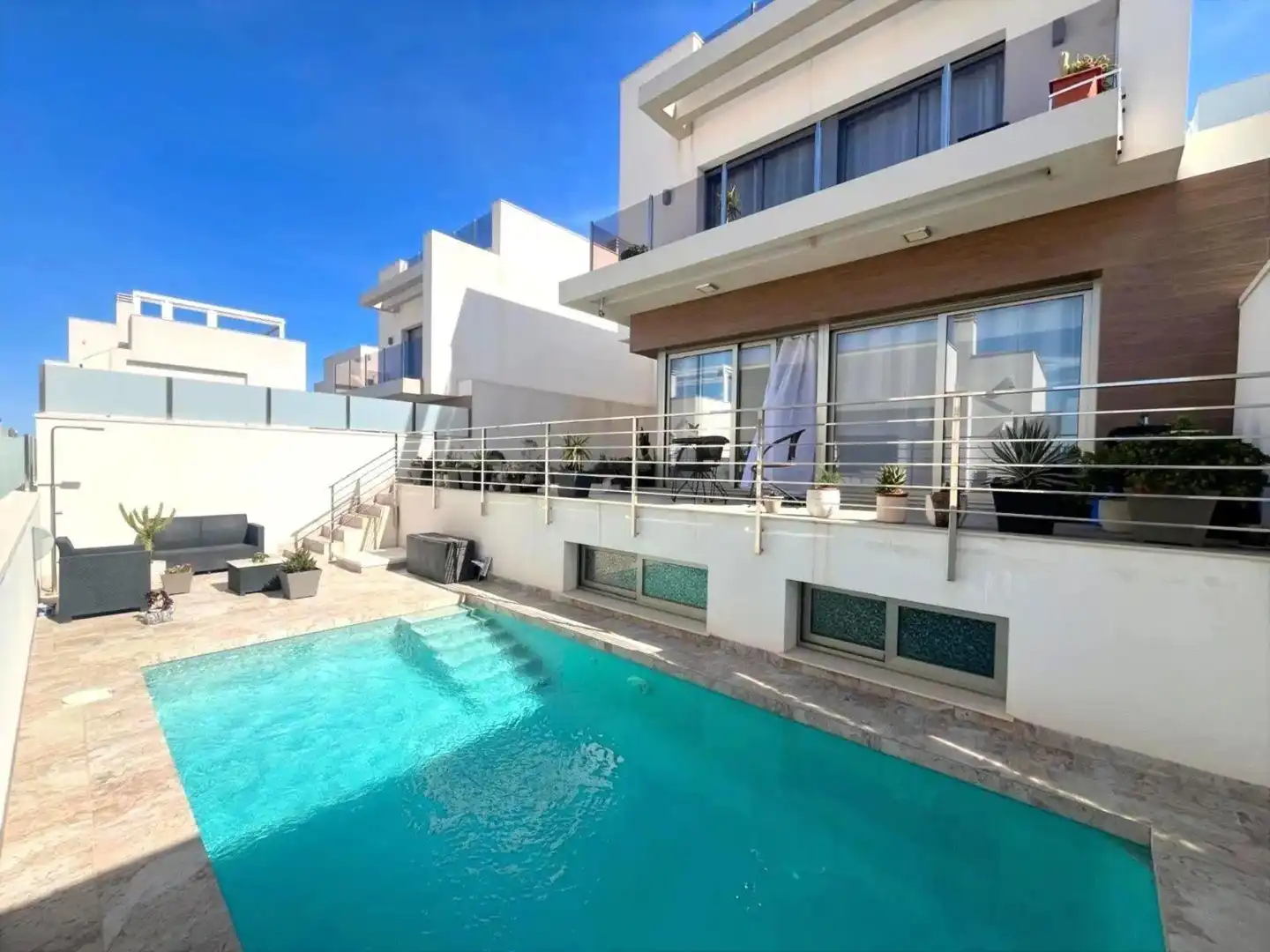 Villa zum Verkauf in Orihuela Costa