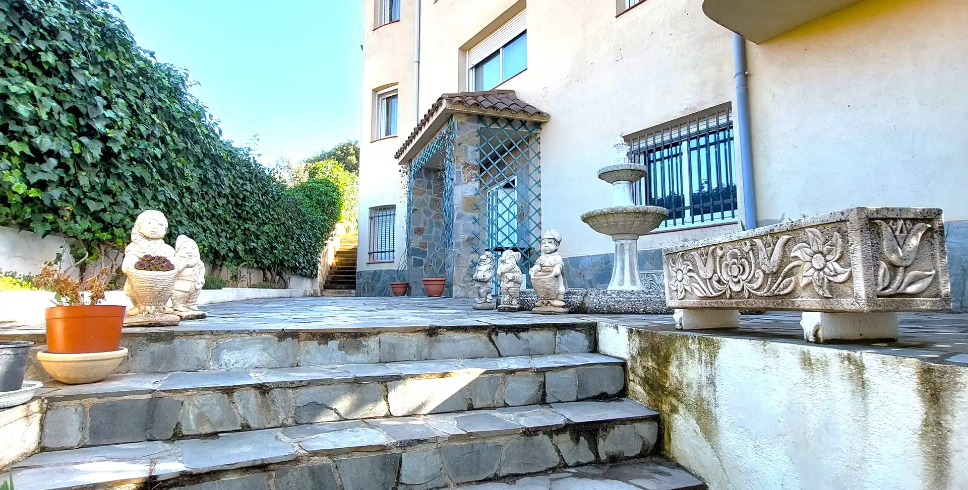 Detached homes for sale in Sant Llorenç Savall