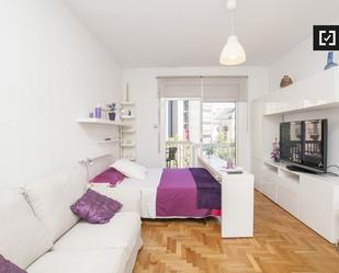 Bedroom of Flat to rent in  Barcelona Capital  with Air Conditioner, Heating and Furnished