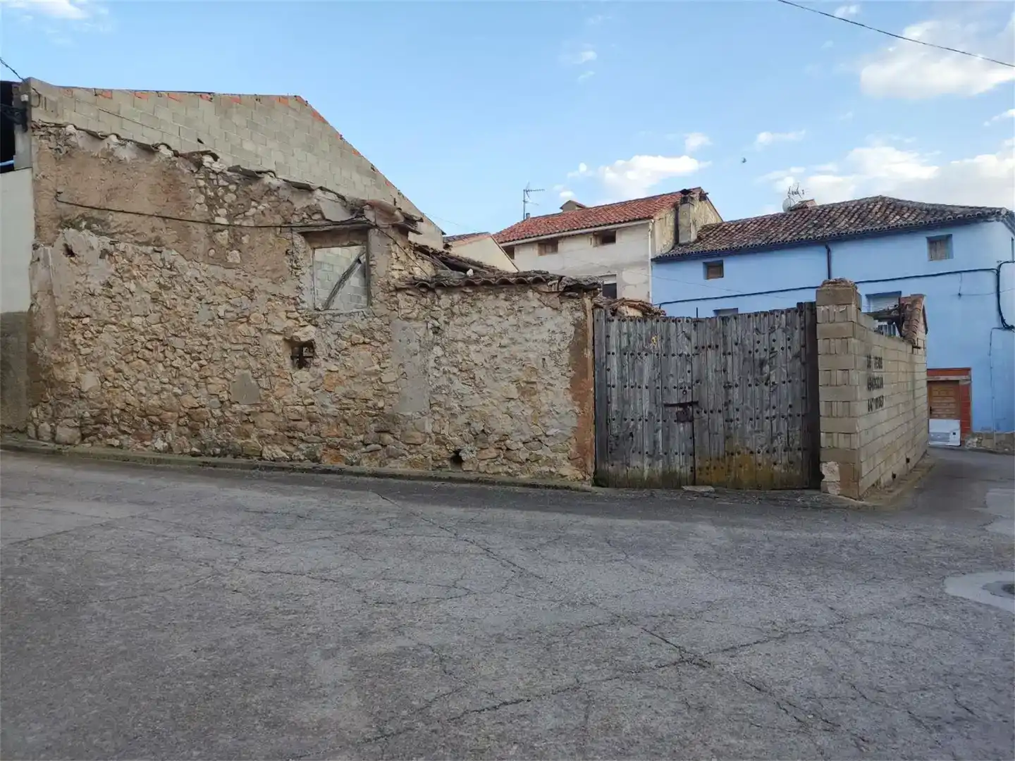 Vista exterior de Terreno en venta en Bañón