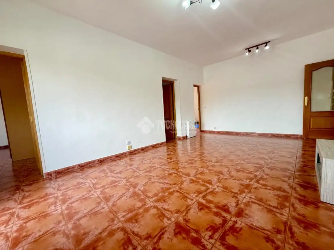 Wohnzimmer von Wohnung zum Verkauf in Arganda del Rey mit Klimaanlage, Heizung und Terrasse