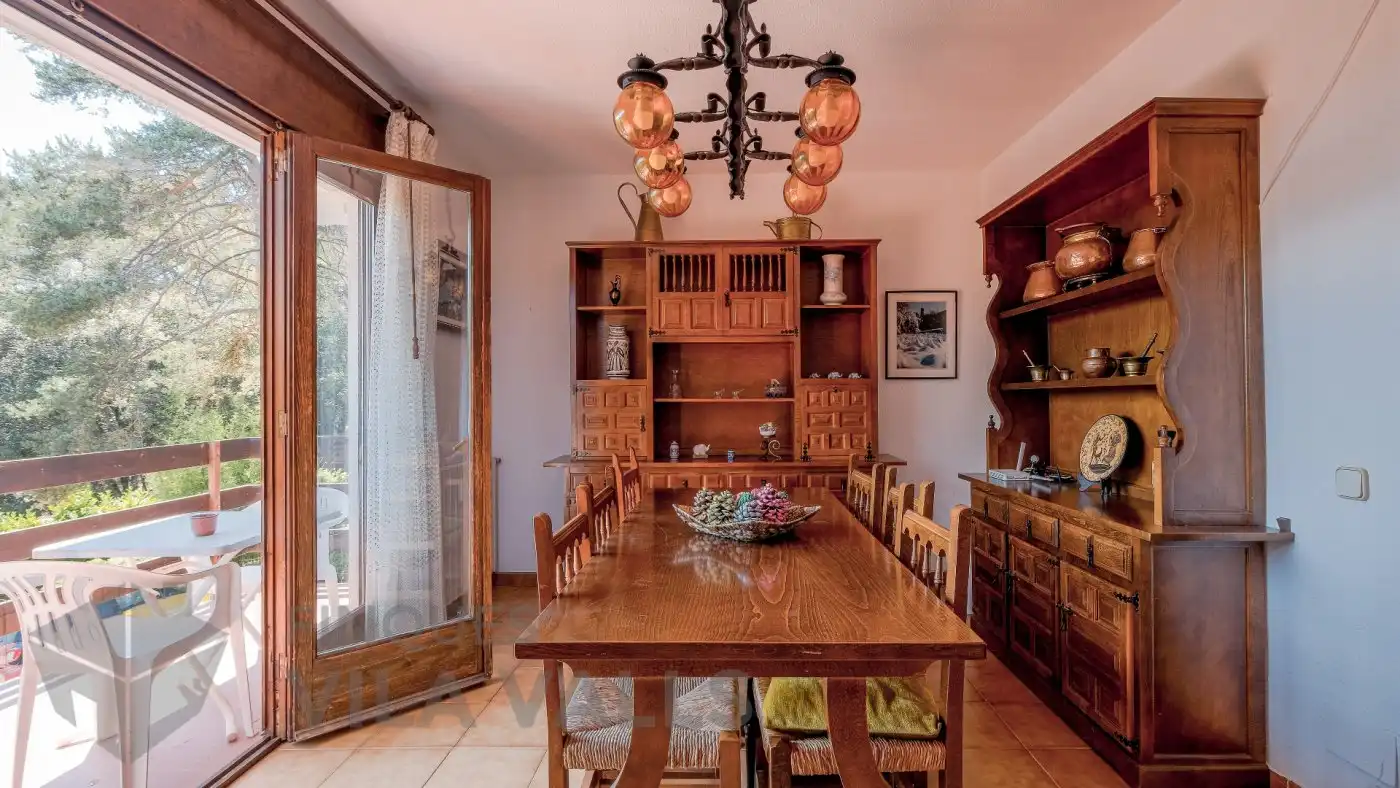 Esszimmer von Haus oder Chalet zum Verkauf in Sant Quirze Safaja mit Privatgarten und Balkon