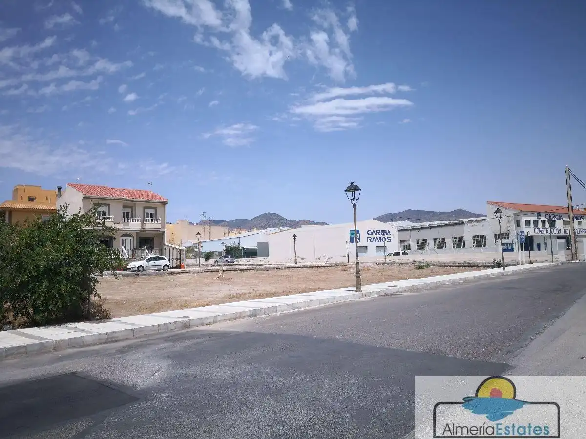 Terrenos y solares en venta en Olula del Río, imagen 2