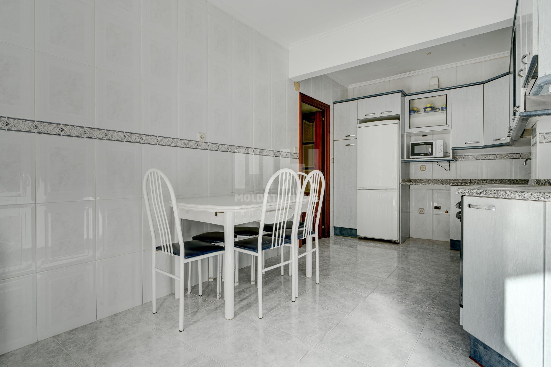 Küche von Wohnung zum verkauf in Irun  mit Heizung, Terrasse und Abstellraum