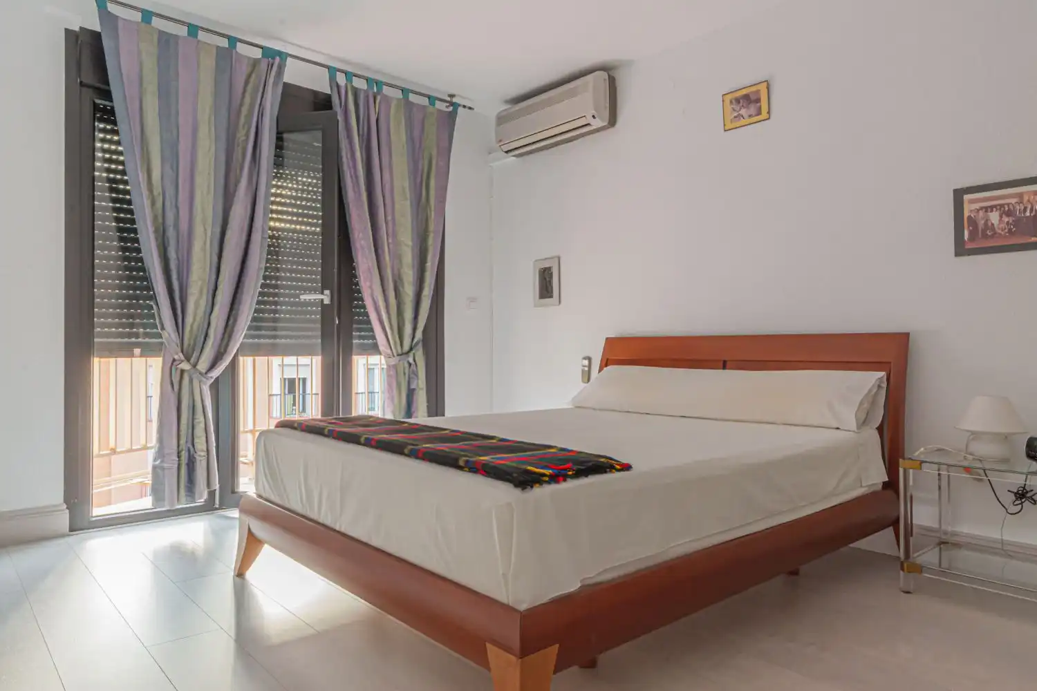 Bedroom of Flat for sale in Nervión