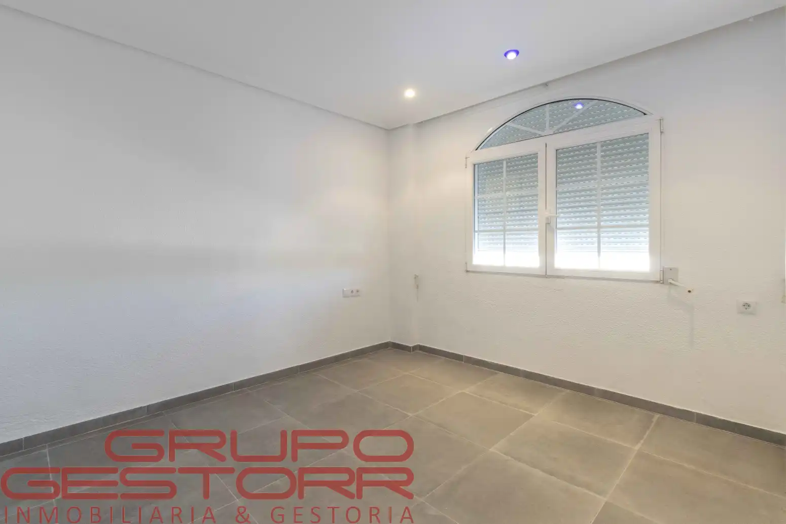 Houses for rent in Riba-roja de Túria  with Air Conditioner, Terrace and Storage room