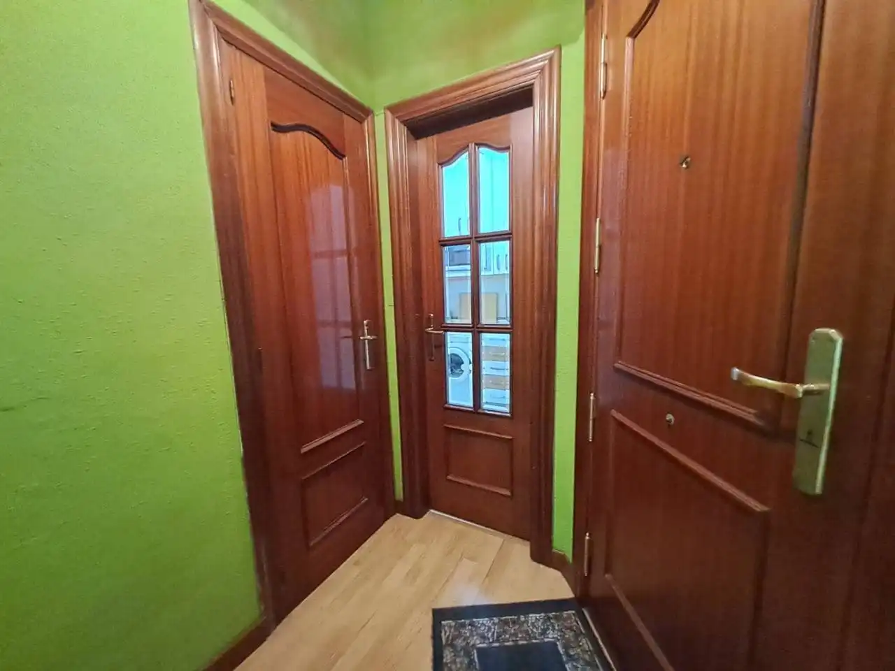 Piso en venta en Burgos con Calefacción y Parquet