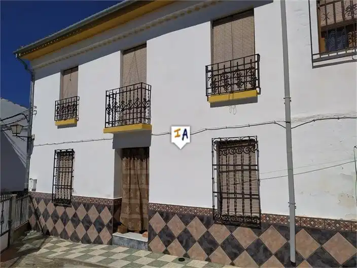 Terraced house for sale in Moclín