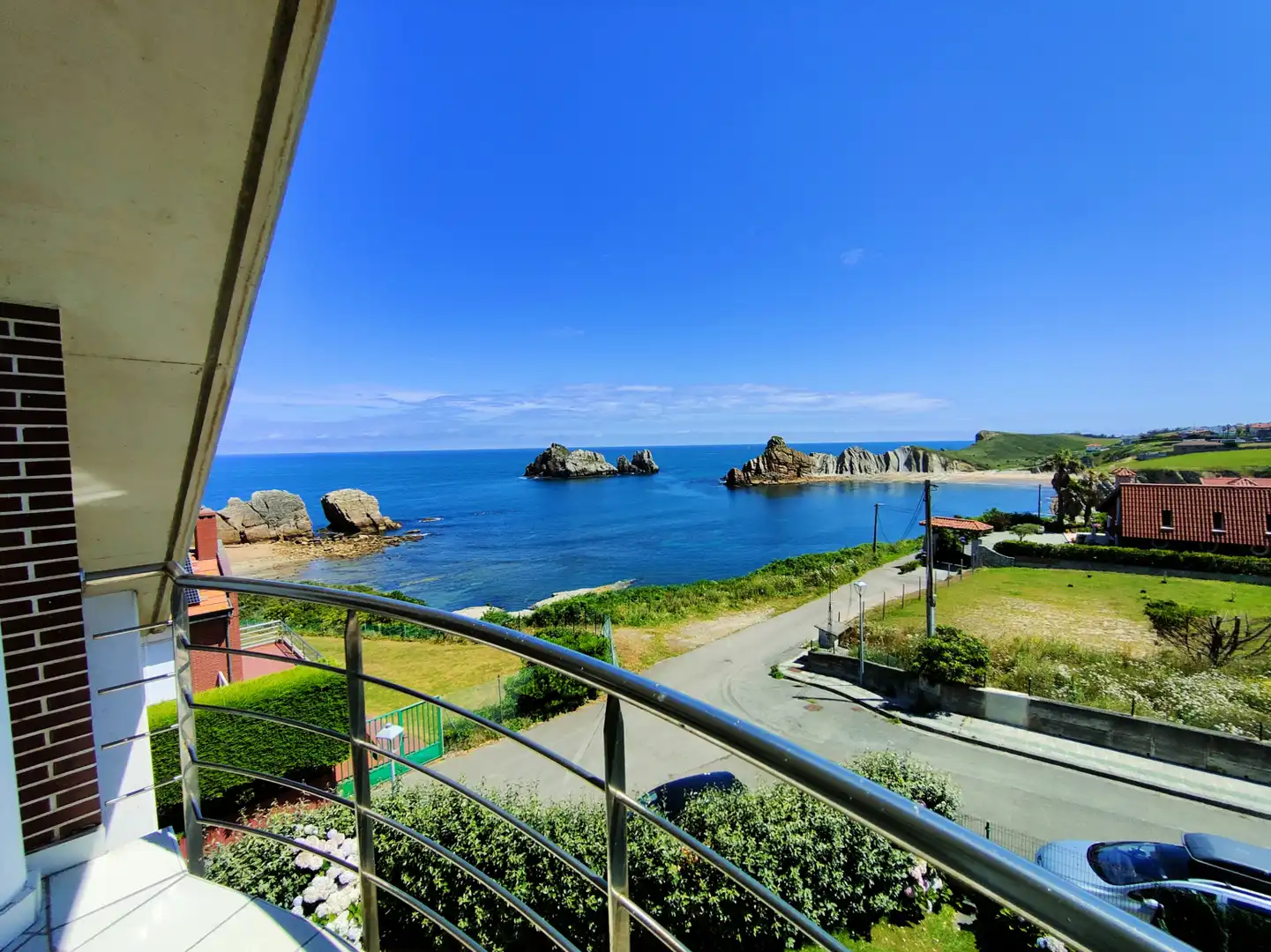 Vista exterior de Casa o chalet en venta en Piélagos con Calefacción, Jardín privado y Parquet