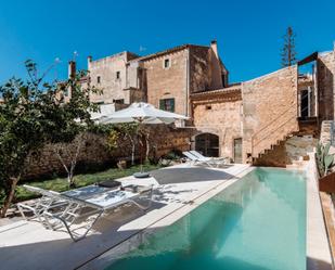 Piscina de Casa adosada de lloguer en Santanyí amb Aire condicionat i Piscina