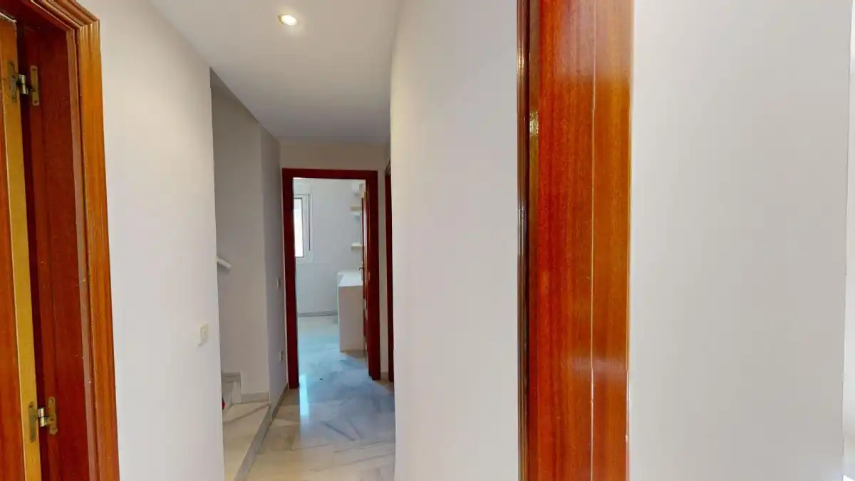 Flat for rent in Sevilla  with Air Conditioner, Heating and Terrace
