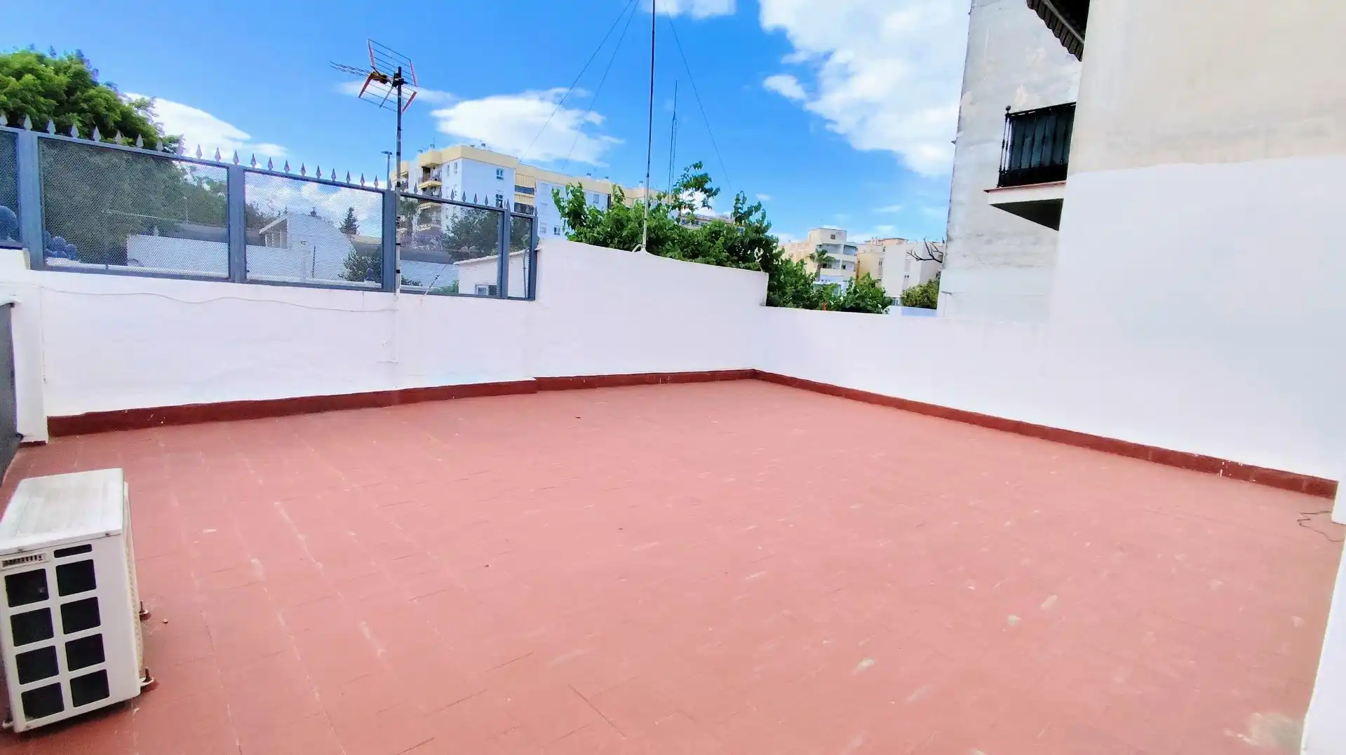 Terrace of Ground floor for sale in Torremolinos  with Air Conditioner, Heating and Terrace