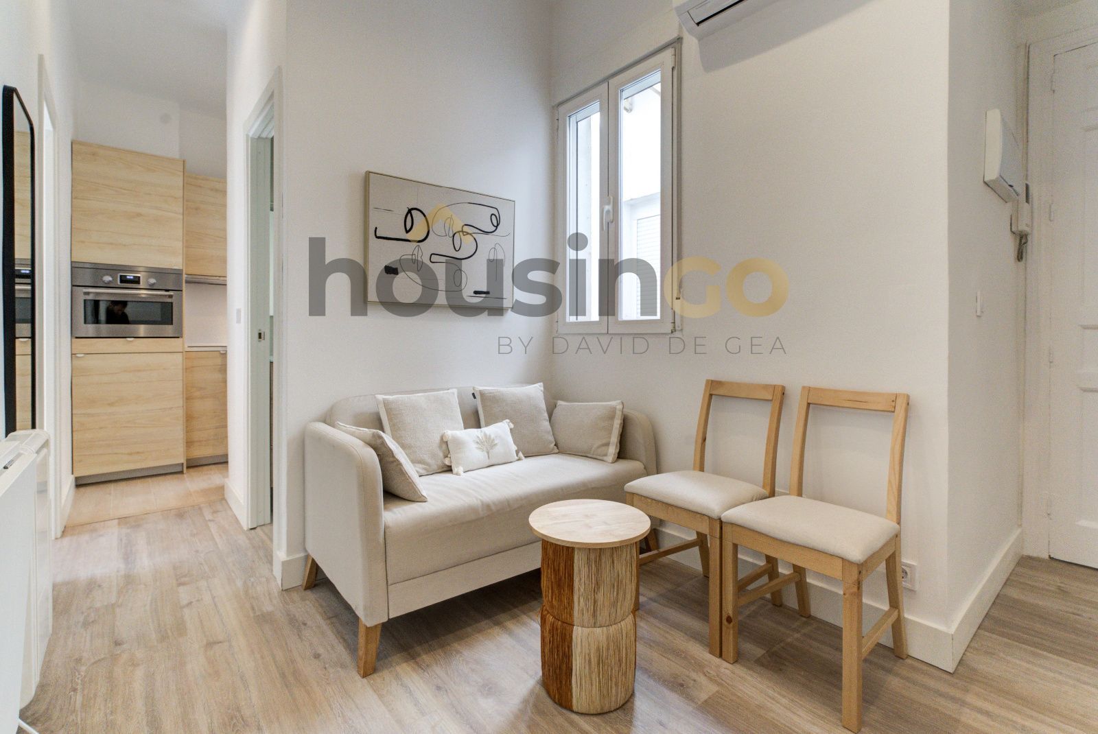 Living room of Flat for sale in  Madrid Capital  with Air Conditioner, Heating and Parquet flooring