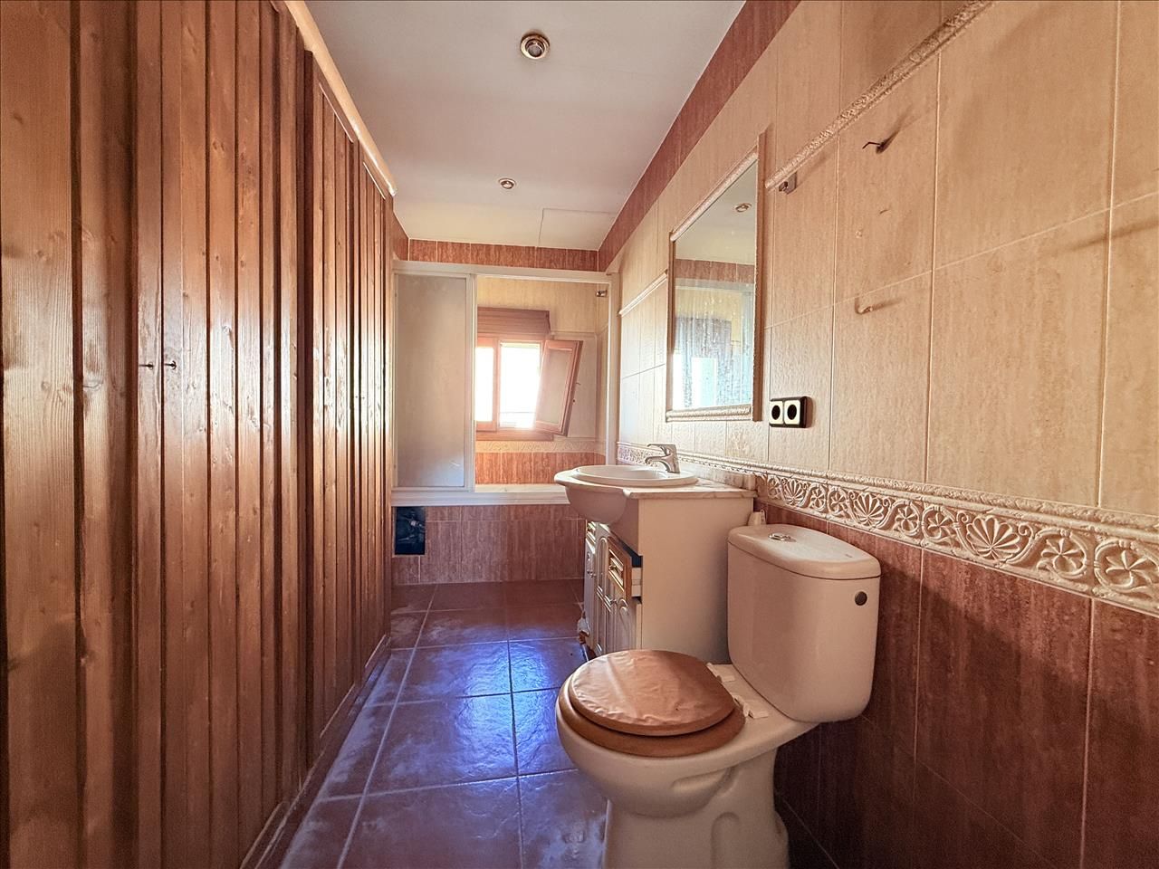 Bathroom of Single-family semi-detached for sale in Colmenar de Oreja