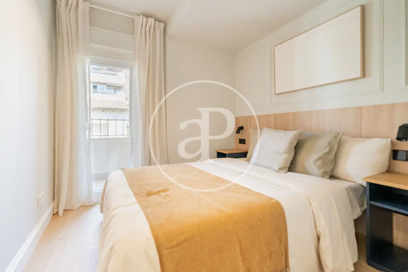 Habitación de Piso en venta en Madrid con Aire acondicionado, Calefacción y Balcón
