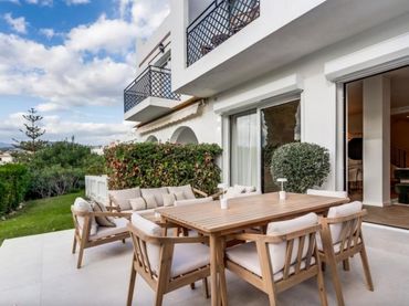 Adosado con piscina en venta en Nueva Andalucía